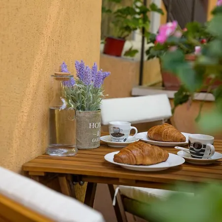 Black Sea Dolphin Apartamento